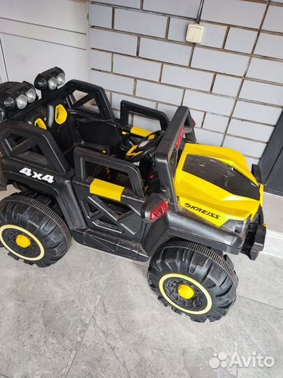 Внедорожник