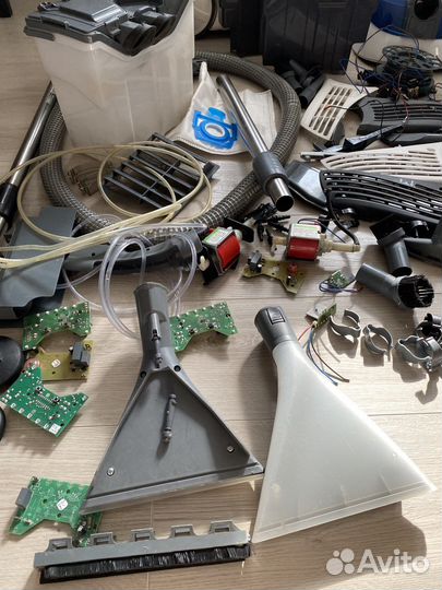 Запчасти пылесос Zelmer Aquwelt