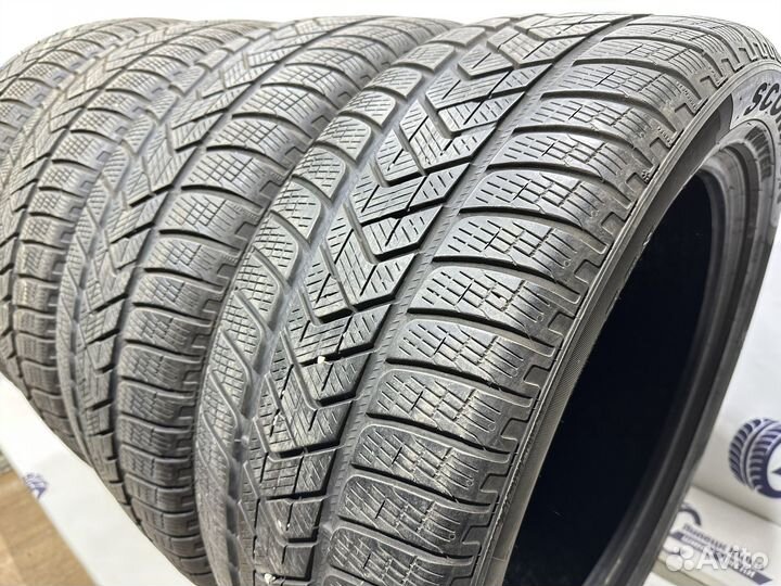 Pirelli Scorpion Winter 235/50 R19