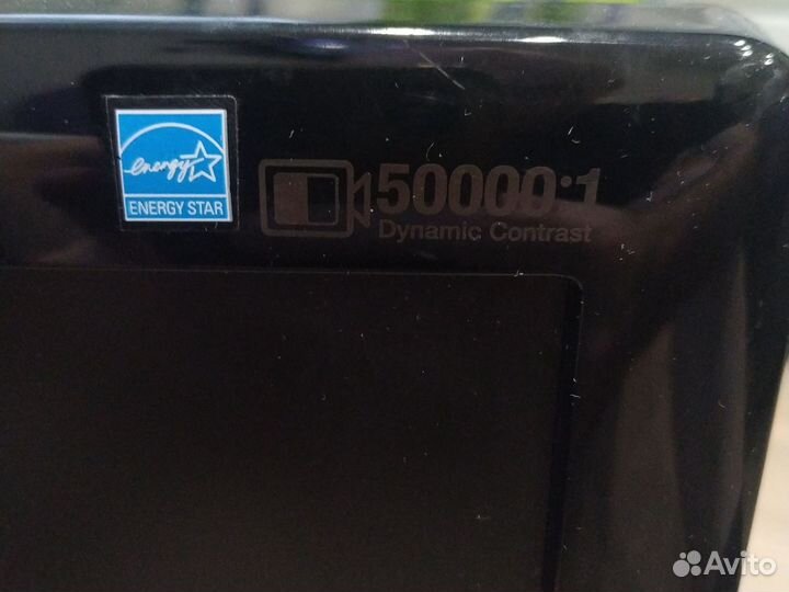 Монитор Samsung