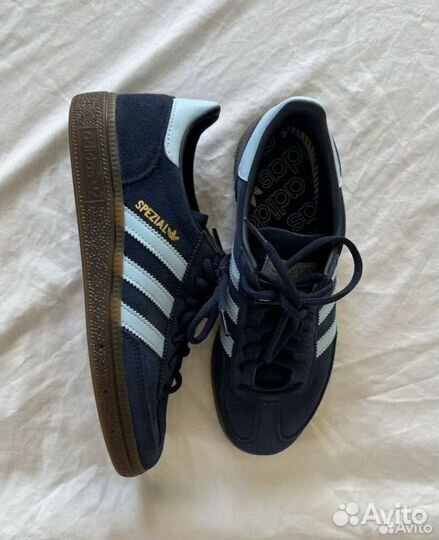 Adidas spezial