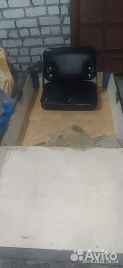 Снегоходные сани пгк-1600 (модернизированные)