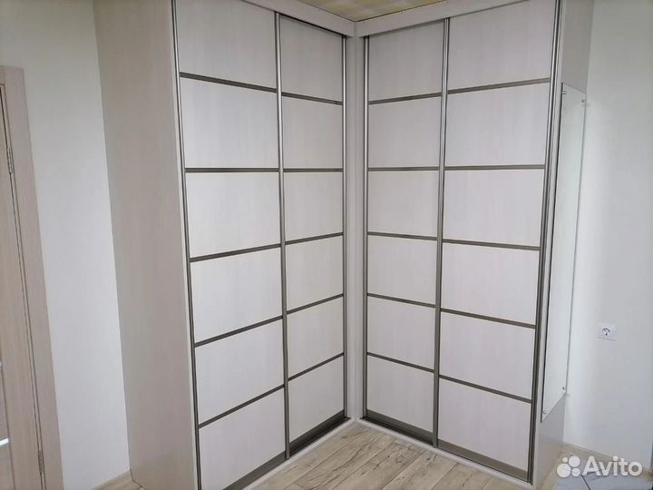 Шкаф купе угловой