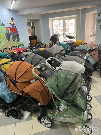 Прогулочная коляска