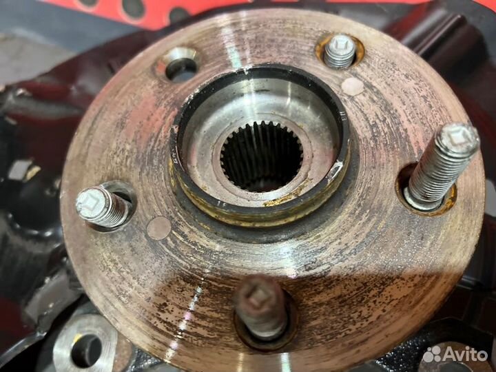 Кулак поворотный правый Lexus Rx 4 450Н long