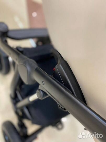 Коляска 2 в 1 Bexa AIR бежевая