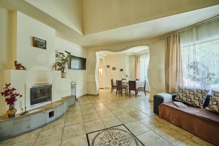 Коттедж 220 м² на участке 23 сот.