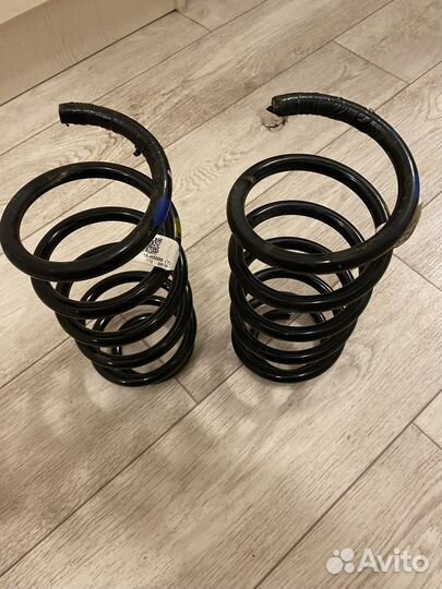 Задние оригинальные пружины Kia Rio 4