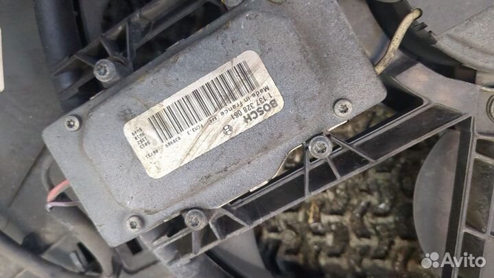 Вентилятор радиатора Volvo S60, 1999