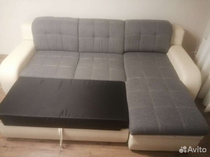 Угловой диван