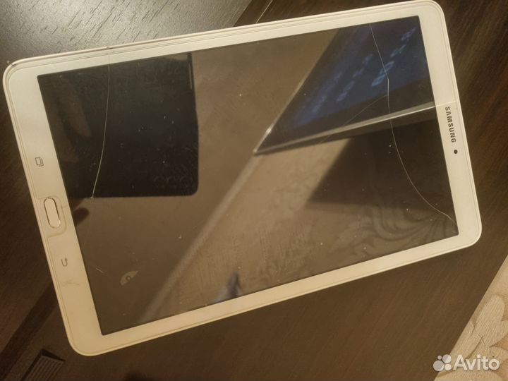 Планшет samsung galaxy tab e 3G