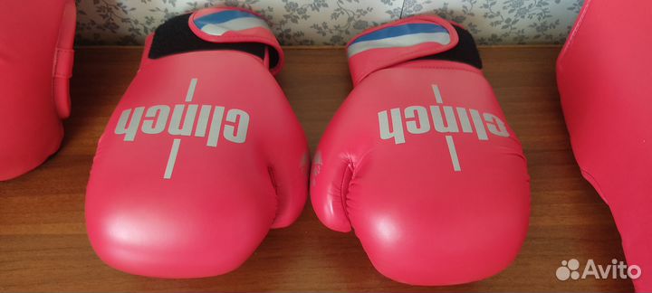 Экипировка для занятия кикбоксингом(бокс)