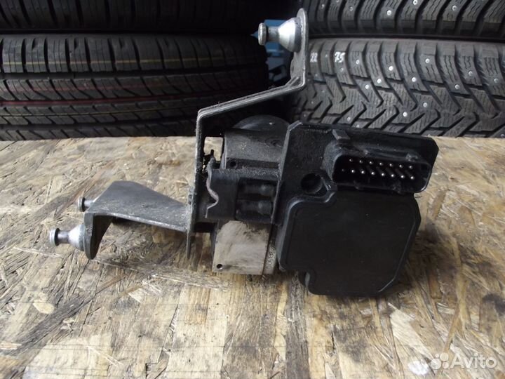 Блок ABS ESP Mercedes W220 S600