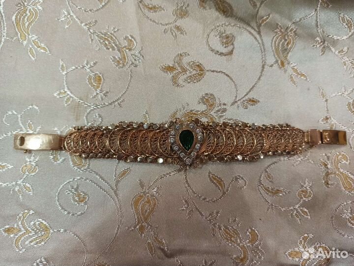 Золотой браслет