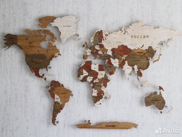 Деревянная карта мира на стену
