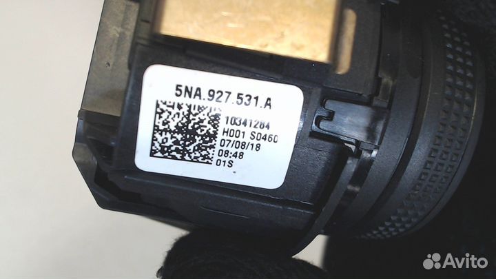 Кнопка полного привода Volkswagen Tiguan, 2019