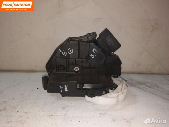 Замок двери задней правой Ford Focus 3
