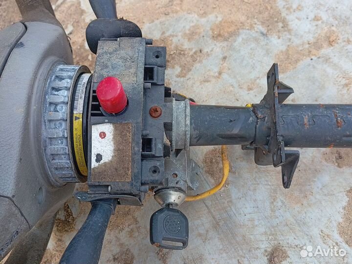 Замок зажигания/личинка багажника, решетка