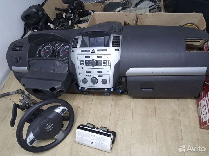 Парприз безопасность комплект opel zafira 2010