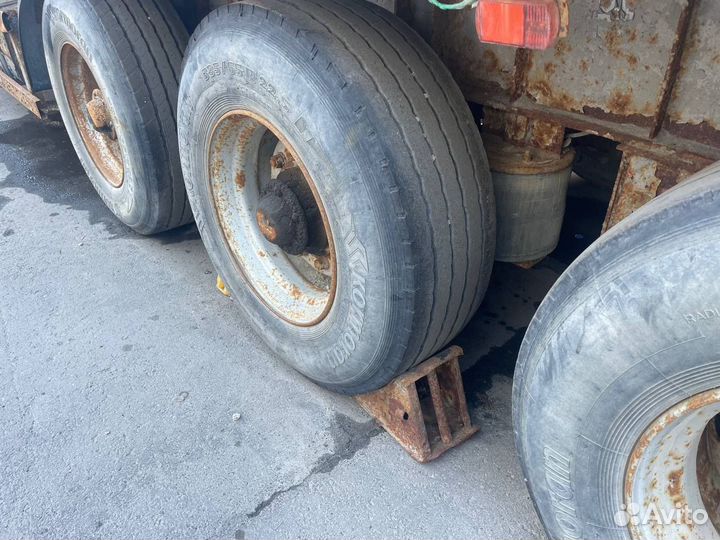 Полуприцеп бортовой МАЗ 975800-2010, 2009