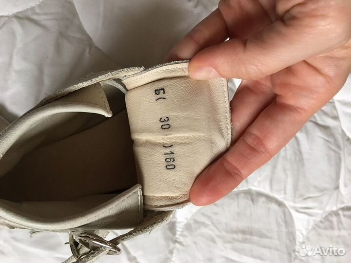 Брейсы, обувь