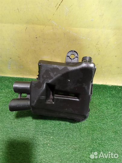 Корпус блока предохранителей Renault Duster 2010