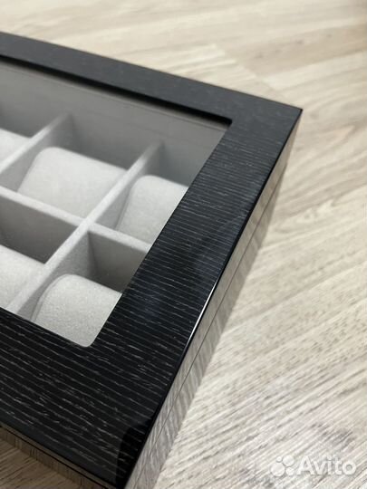 Шкатулка для наручных часов со стеклом black-2