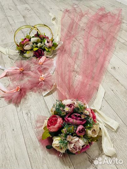 Свадебное украшение на машину аренда