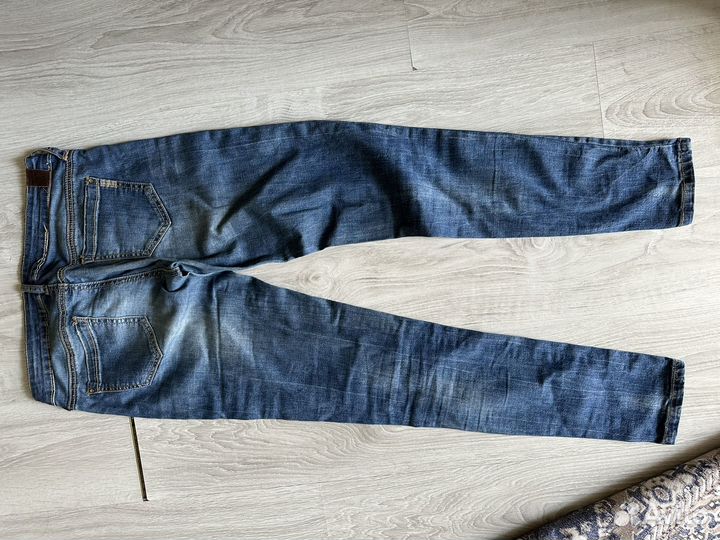 Джинсы женские mango