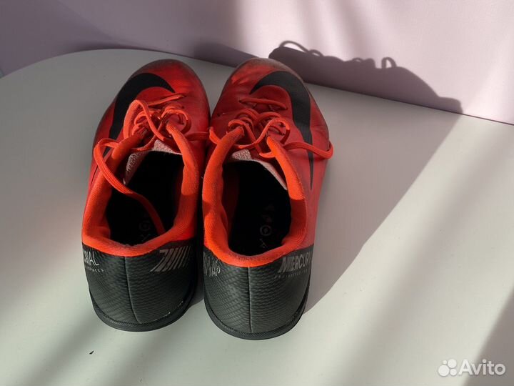 Футзалки nike