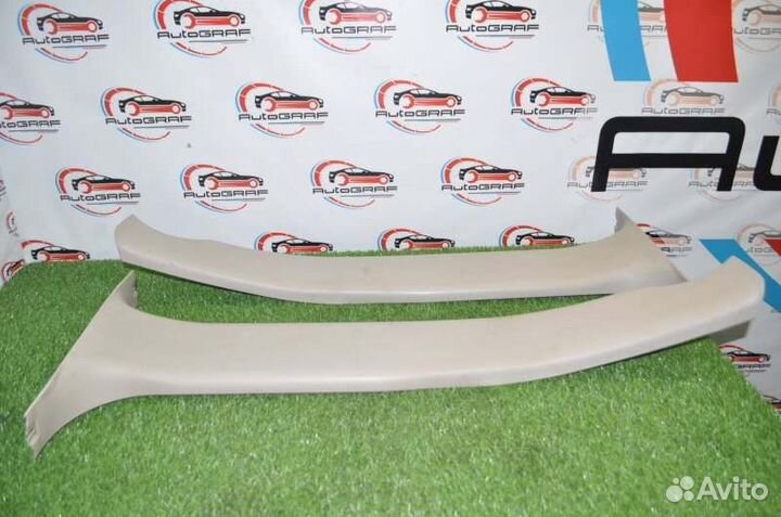 Пластик салона (парой) Cadillac Escalade GMT820