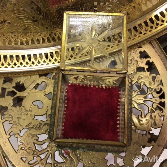 Шкатулка антикварное резное стекло латунь бронза
