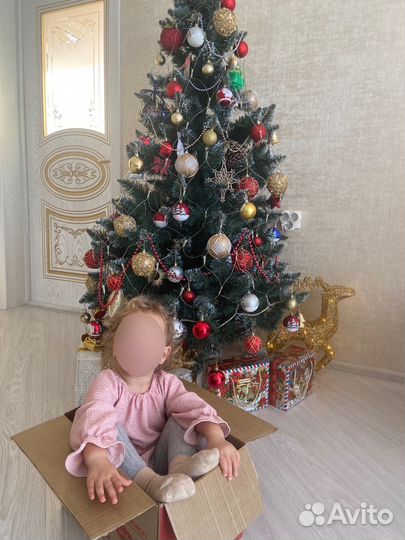 Елка искусственная