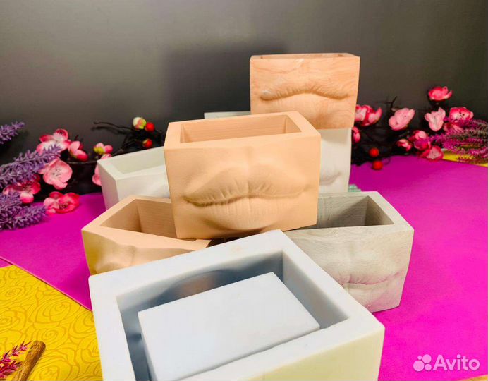 Силиконовая форма молд Губы Джоли ваза гипс бетон