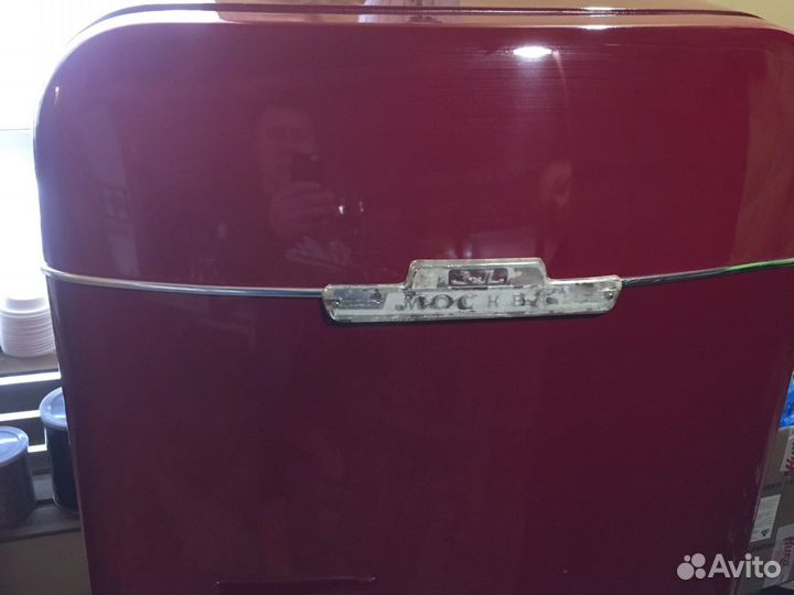 Ретро холодильник ЗИЛ Москва