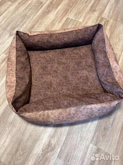 Лежанка для собак средних и крупных пород