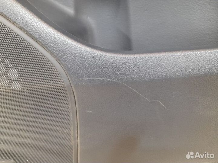 Обшивка двери задняя правая Toyota Land Cruiser