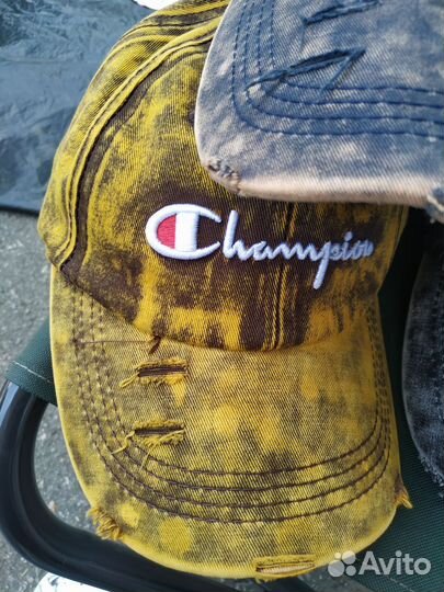 Бейсболки Champion и Diesel