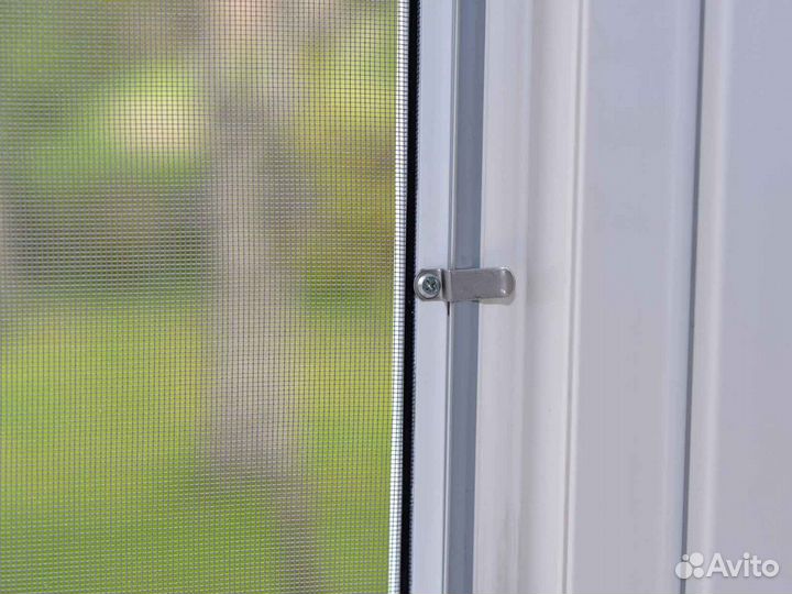 Москитная сетка grande RAL50008