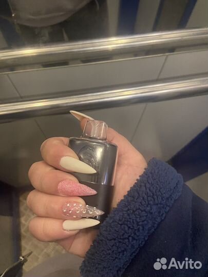 Наращивание ногтей на дому