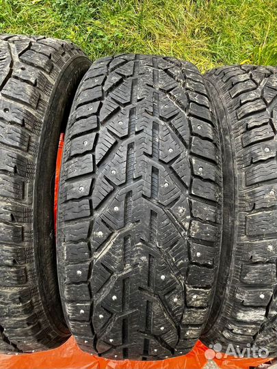 Tigar SUV Ice 215/60 R17 100T