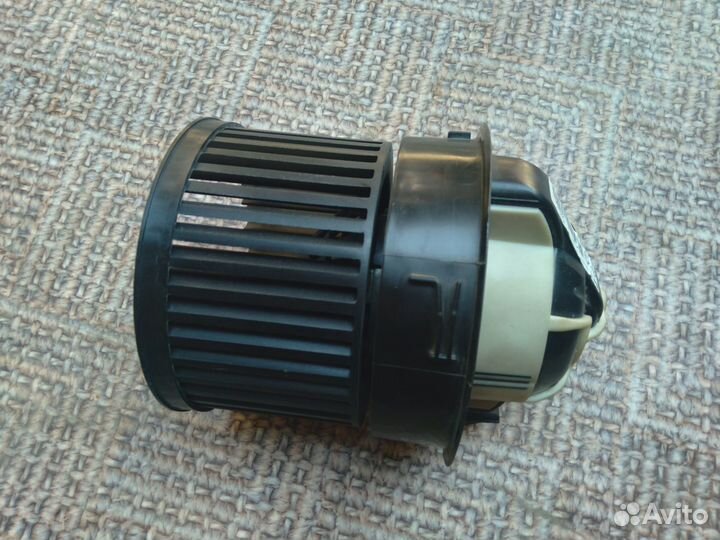 Вентилятор салона Citroen C3 Peugeot 308