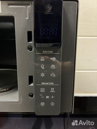 Микроволновка LG-MS2595CIS
