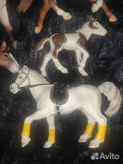 Фигурки лошадей шляйх schleich животных игрушки