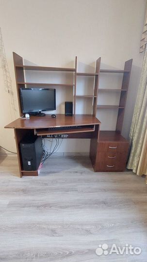 Компьютерный стол бу