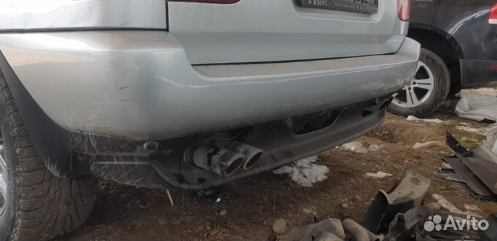 Бампер задния бмв X5 Е53
