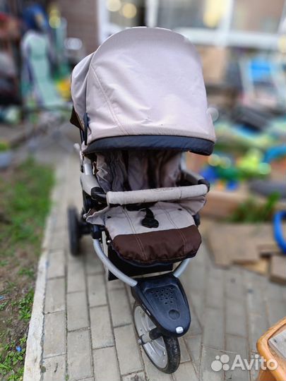 Прогулочная коляска peg perego