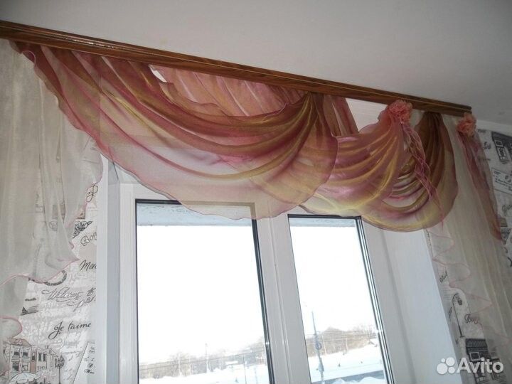 Карниз потолочный трехрядный