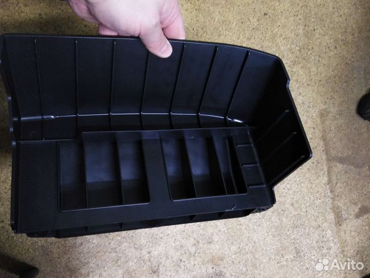 Воздухозаборник hyundai KIA. 282132W300