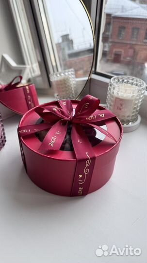 Клубника в шоколаде, малина в шоколаде, голубика